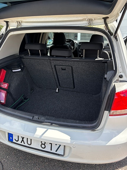 Volkswagen Golf VI 7 of 14