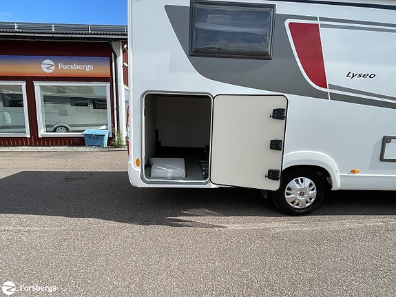 Bürstner T Lyseo 728 G 6 of 21