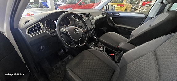 Volkswagen Tiguan 8 of 10