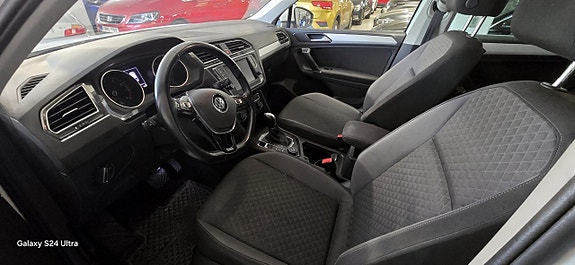 Volkswagen Tiguan 9 of 10