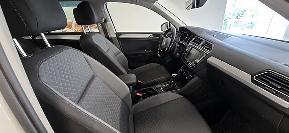 Volkswagen Tiguan 7 of 10