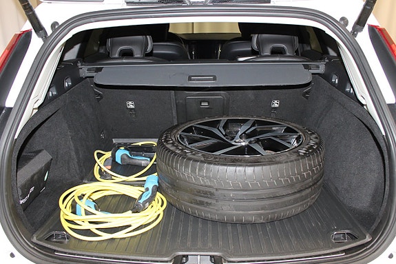 Volvo V60 12 of 22