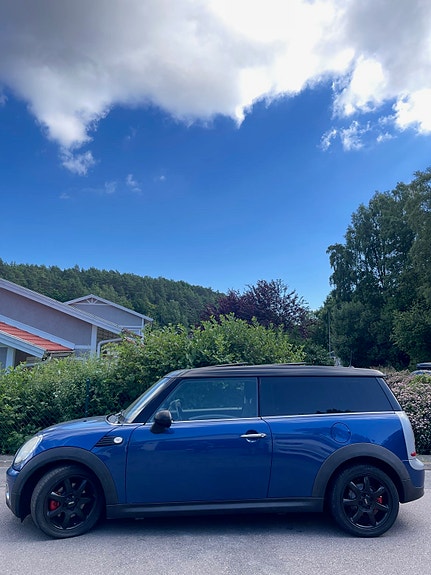 MINI Cooper 3 of 7