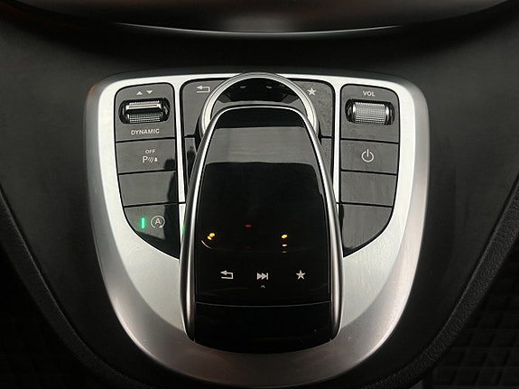Mercedes-Benz V250 d 29 of 30