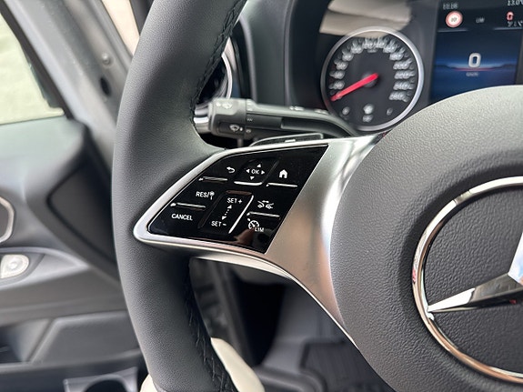 Mercedes-Benz Vito 124 15 of 16