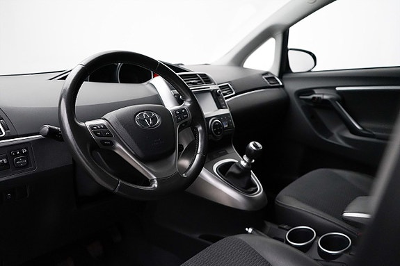 Toyota Verso 5 of 26