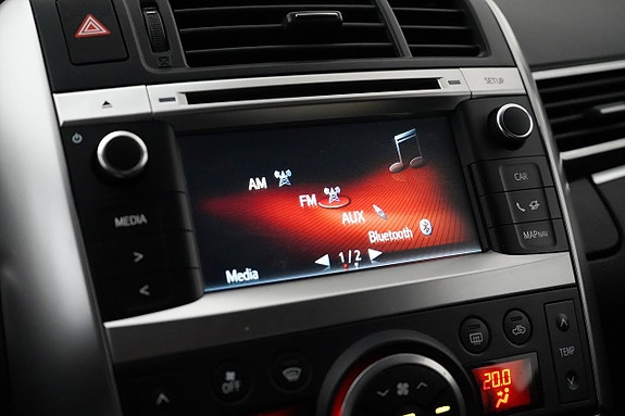 Toyota Verso 13 of 26