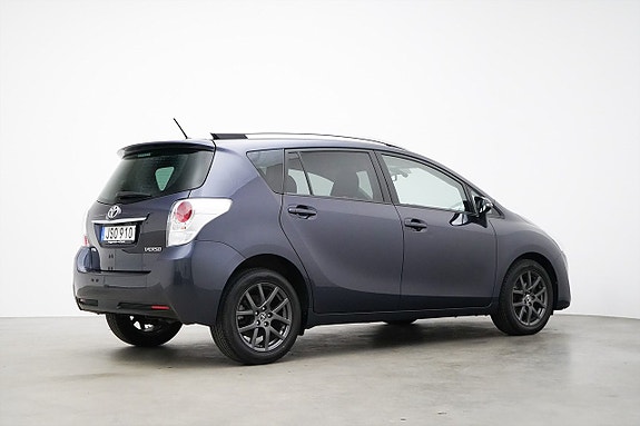 Toyota Verso 23 of 26