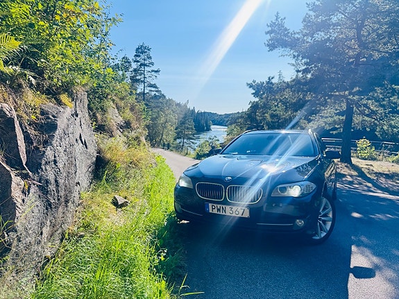 BMW 520d 2 of 7