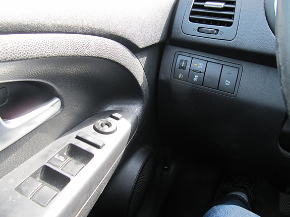 Kia Venga 10 of 17