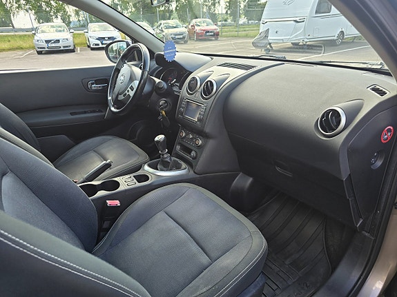 Nissan Qashqai+2 5 of 9