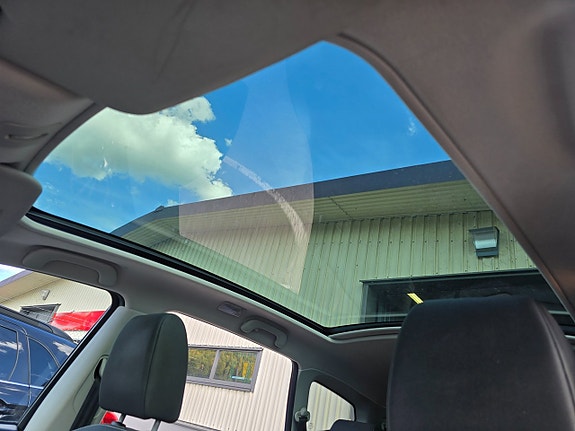 Nissan Qashqai+2 8 of 9
