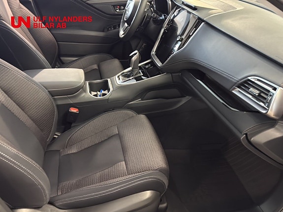 Subaru Outback 10 of 15