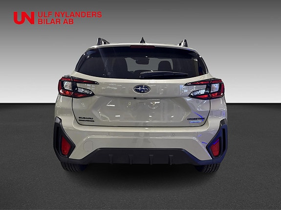 Subaru Crosstrek 3 of 15