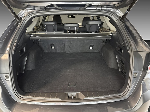 Subaru Outback 7 of 15