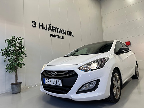 Hyundai i30 7 of 25