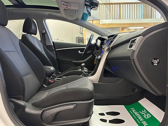 Hyundai i30 24 of 25