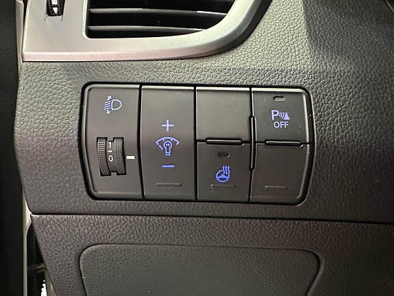 Hyundai i30 13 of 25