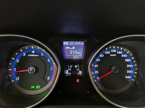 Hyundai i30 17 of 25
