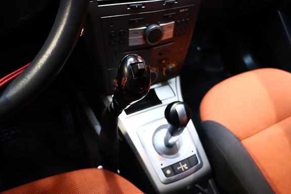 Opel Astra 21 of 30