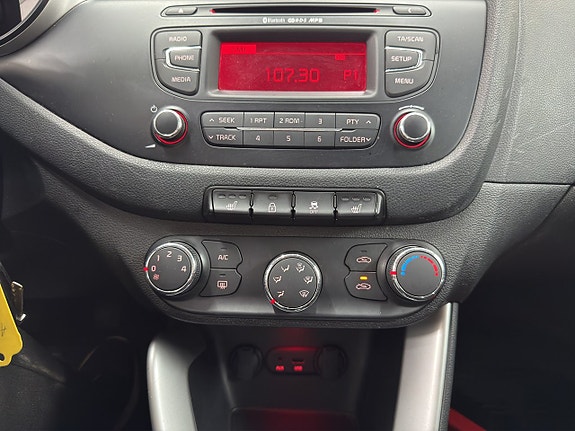 Kia Ceed 14 of 16