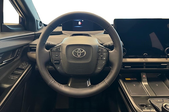 Toyota bZ4X Touring 10 of 18