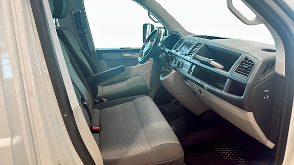 Volkswagen Transporter 3 of 10