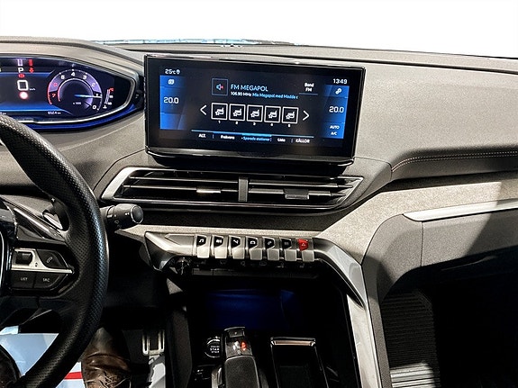 Peugeot 3008 9 of 18