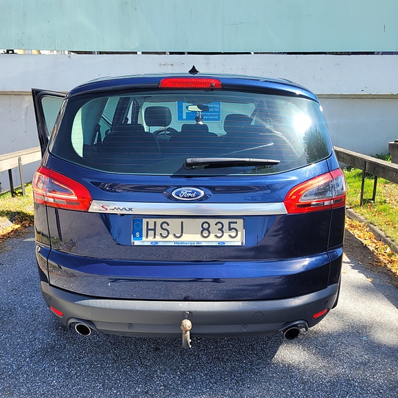 Ford S-MAX 5 of 12