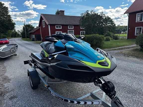 Kawasaki Jetski Ultra 310 x -22med 80-vagn Obs! endast 31h 2 of 4