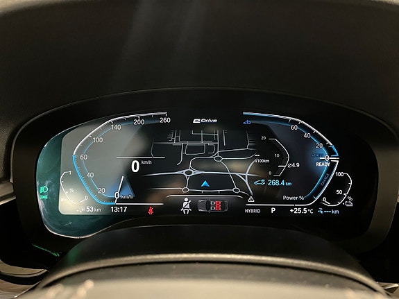 BMW 530e 25 of 26