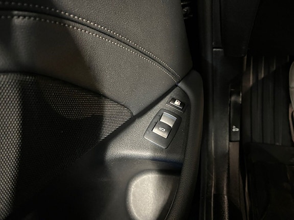 BMW 530e 20 of 26
