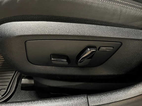 BMW 530e 18 of 26