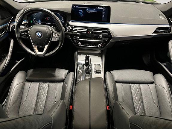 BMW 530e 10 of 26