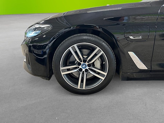 BMW 530e 8 of 26
