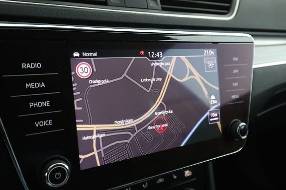 Skoda Superb Scout 23 of 30
