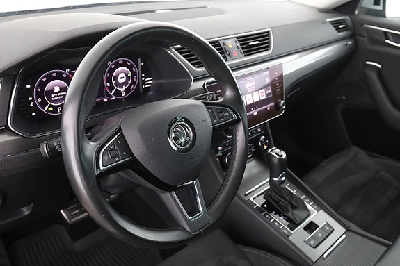 Skoda Superb Scout 12 of 30