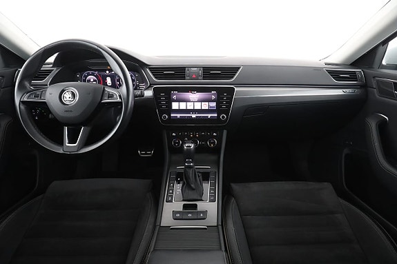 Skoda Superb Scout 13 of 30