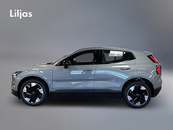 Volvo EX30 2 of 11