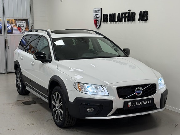 Volvo XC70 4 of 29