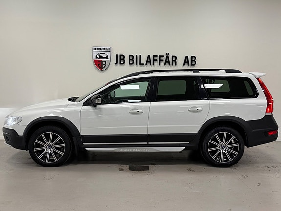 Volvo XC70 8 of 29