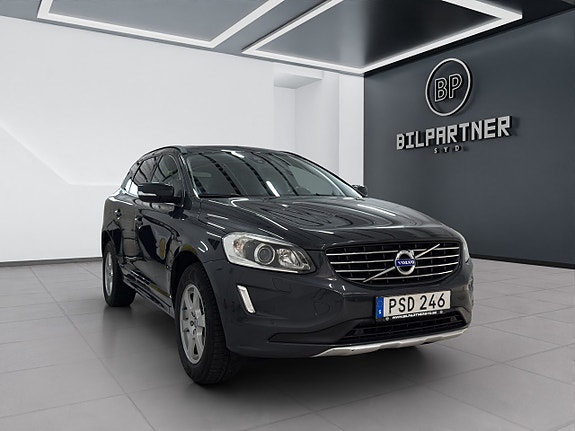 Volvo XC60 3 of 15