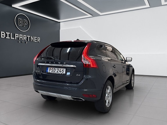 Volvo XC60 6 of 15