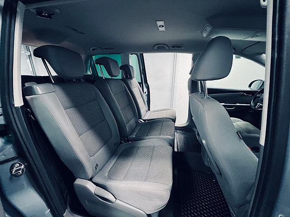 Volkswagen Sharan 10 of 26