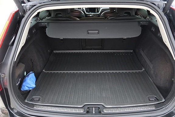 Volvo V60 21 of 23