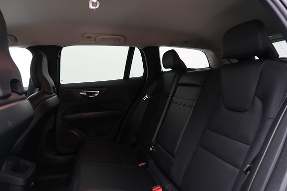 Volvo V60 5 of 23