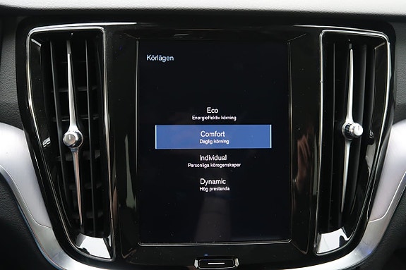 Volvo V60 18 of 23