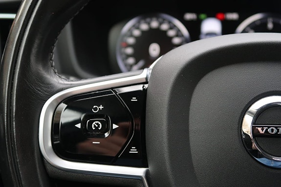 Volvo V60 10 of 23