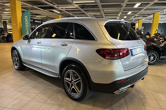 Mercedes-Benz GLC300 de 3 of 18