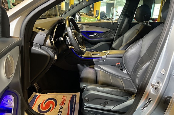 Mercedes-Benz GLC300 de 15 of 18